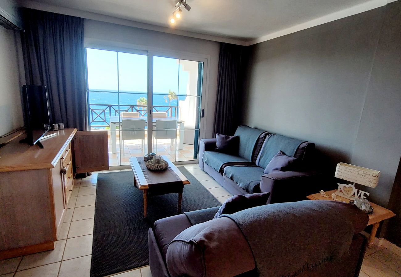Apartment in Costa del Silencio - Luxury Apartment Rocas Sea View