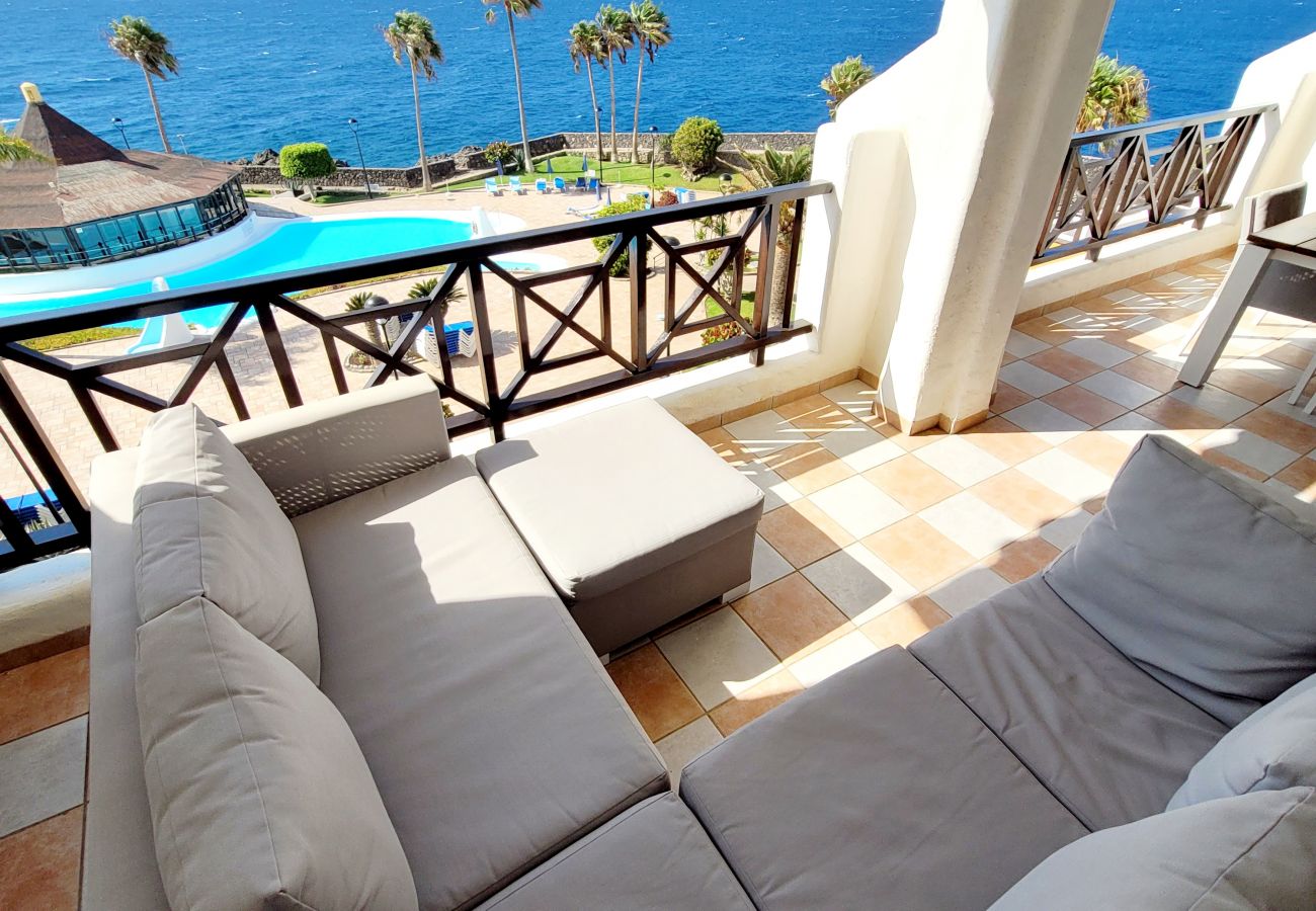 Apartment in Costa del Silencio - Luxury Apartment Rocas Sea View