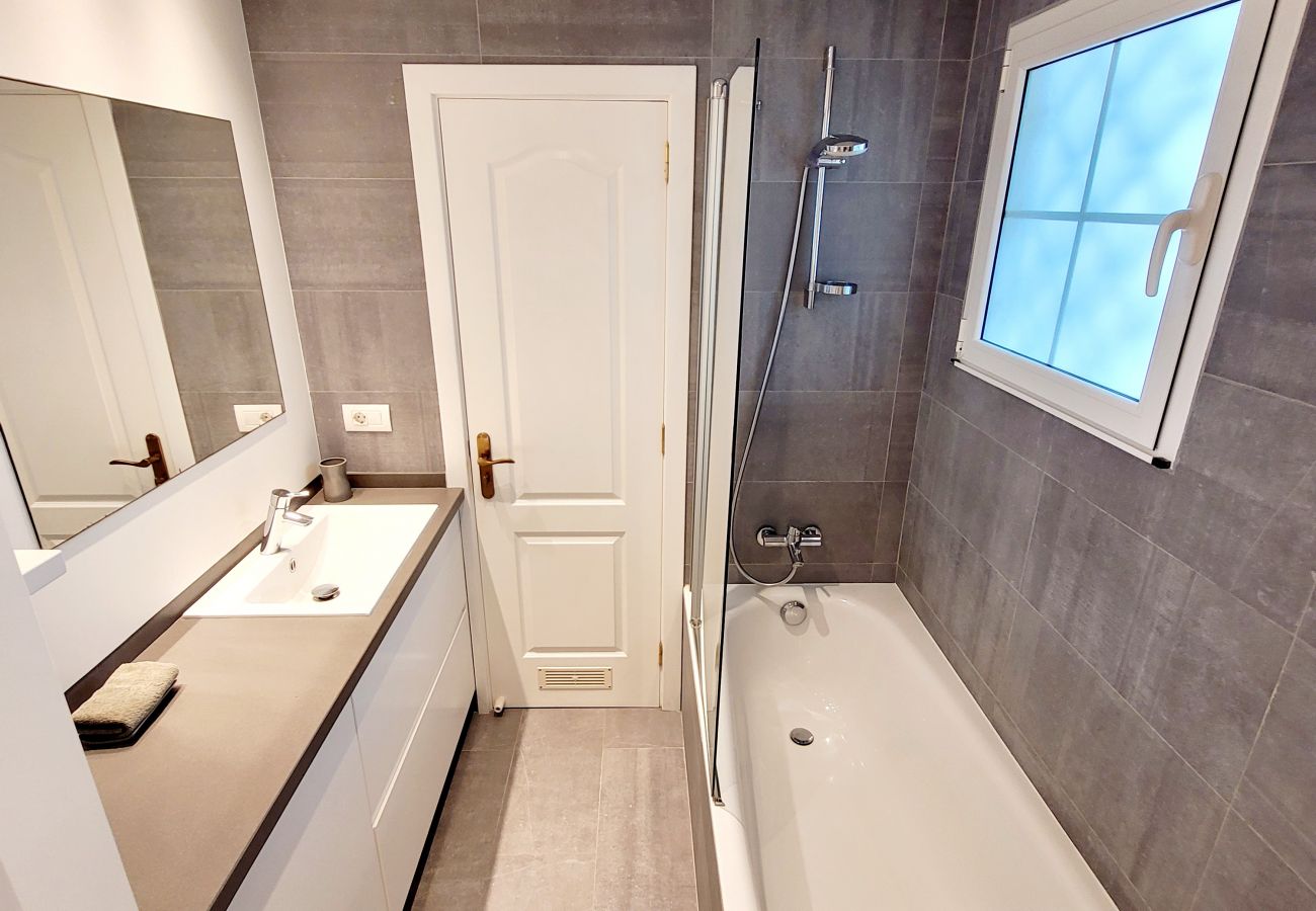 Apartment in Costa del Silencio - Luxury Apartment Rocas Sea View