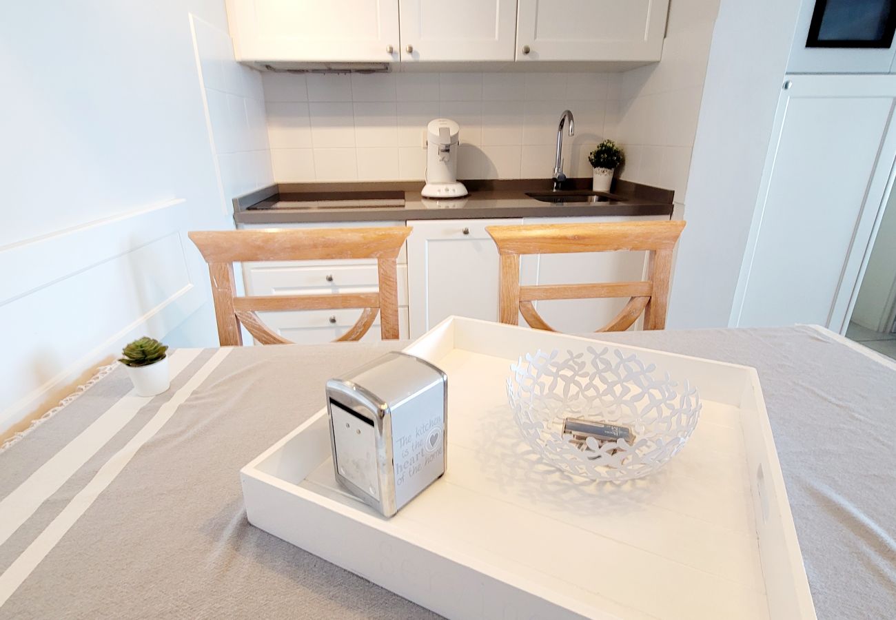 Apartment in Costa del Silencio - Luxury Apartment Rocas Sea View