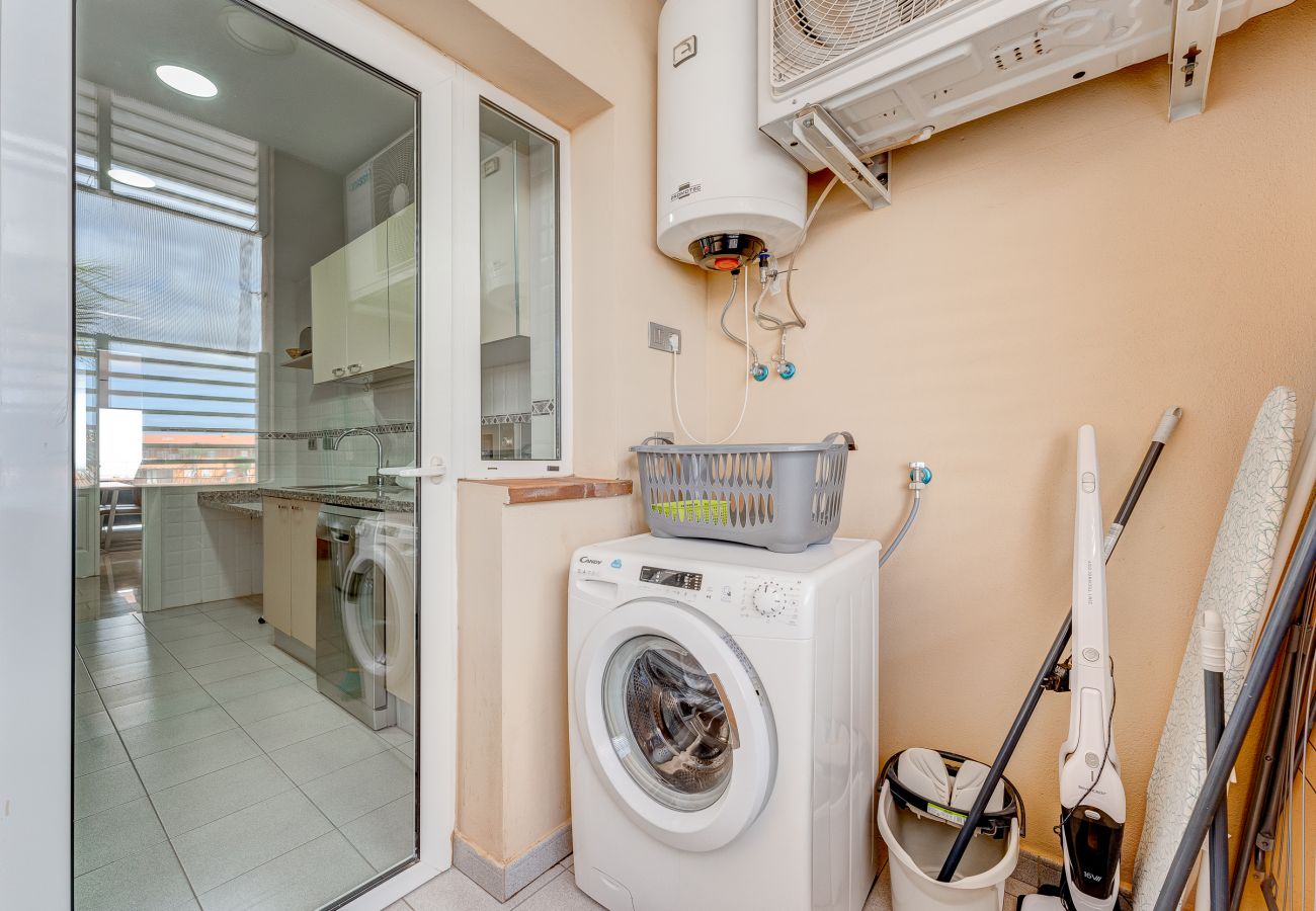 Apartment in San Miguel de Abona -  Sea View Apartment Ocean Breeze Royal Marina