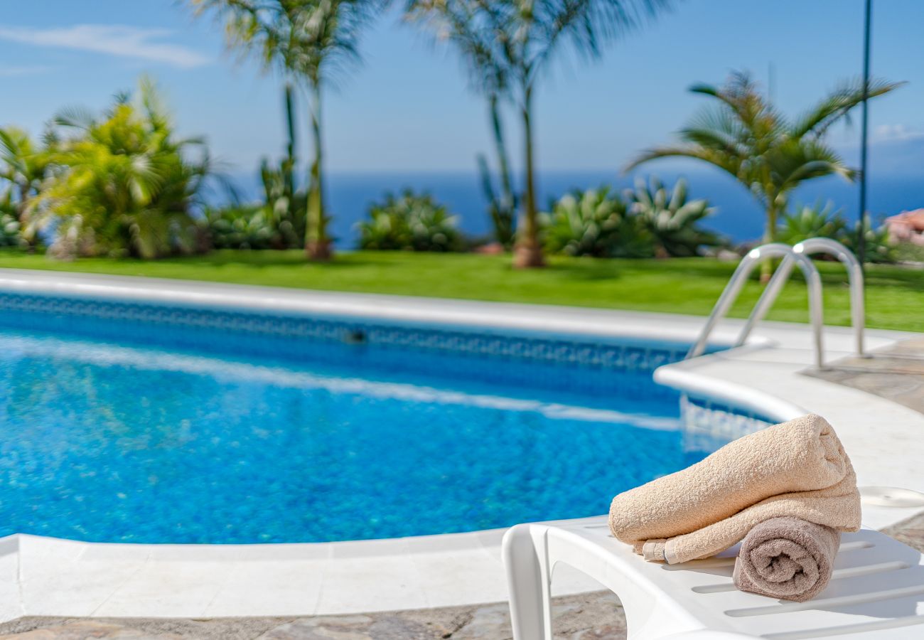Apartment in Santiago del Teide - Cliff Haven Sea View Apartment - Adults Only