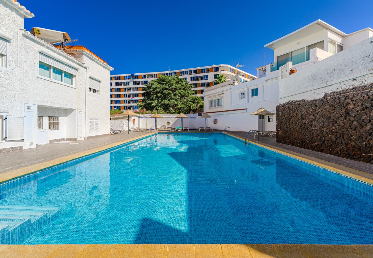 Apartment in Playa de Las Americas - Beach  Apartment Urbania - Playa de las Americas