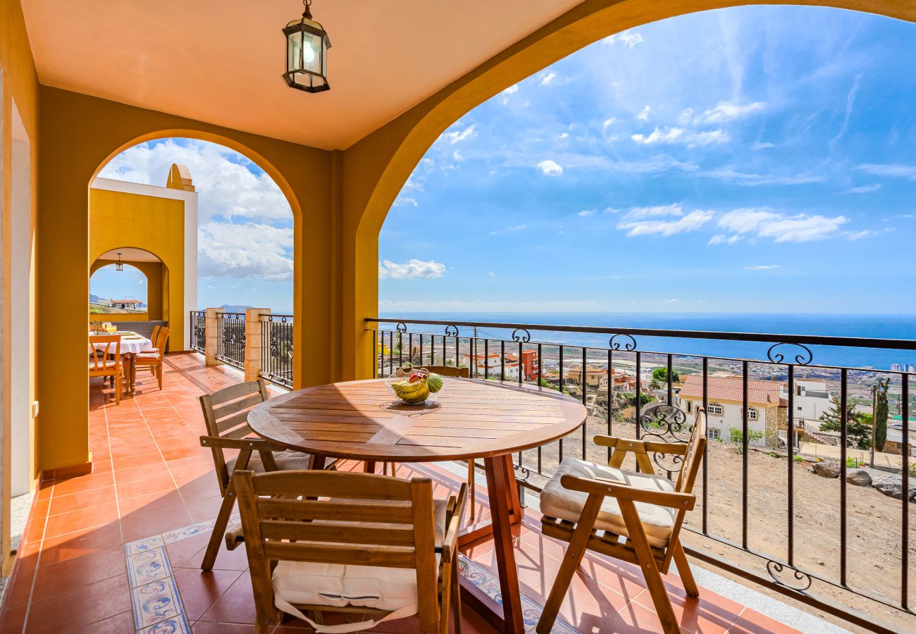 Apartment in Adeje - The Grandview Lodge