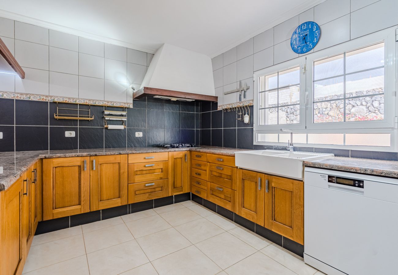 Apartment in Adeje - The Grandview Lodge
