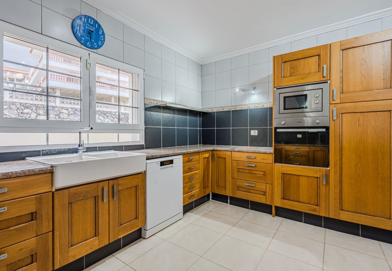 Apartment in Adeje - The Grandview Lodge