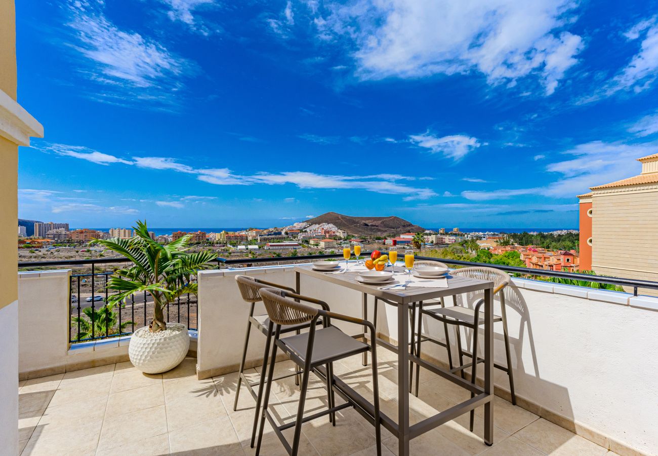 Apartment in Los Cristianos - Summervibe Sea View Apartment 