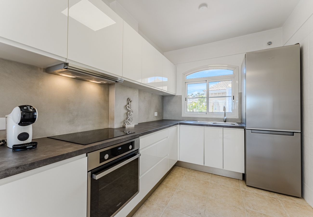 Apartment in Los Cristianos - Summervibe Sea View Apartment 