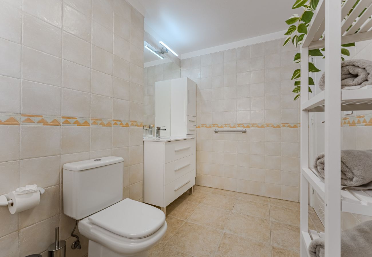 Apartment in Los Cristianos - Summervibe Sea View Apartment 
