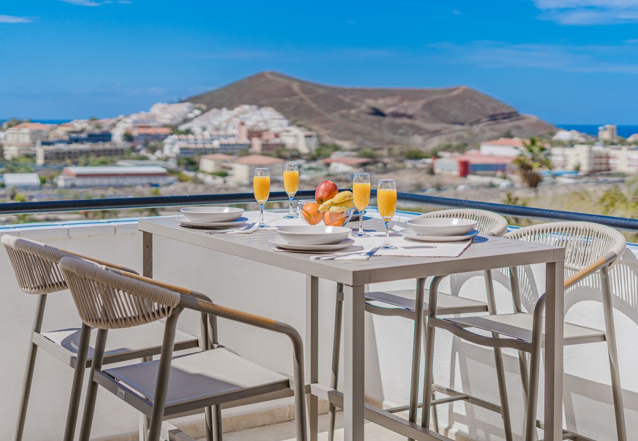 Apartment in Los Cristianos - Summervibe Sea View Apartment 