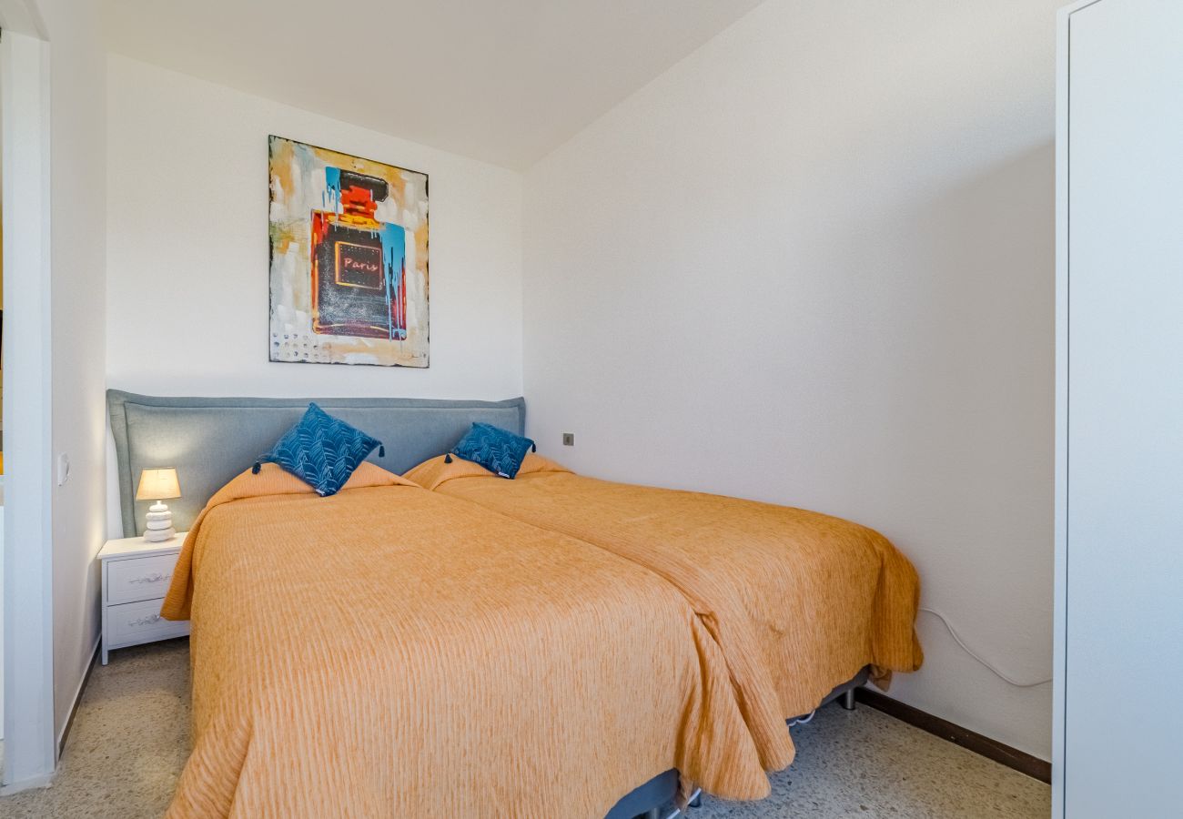 Apartment in Playa de Las Americas - Skyline by the Sea - Playa de las Americas