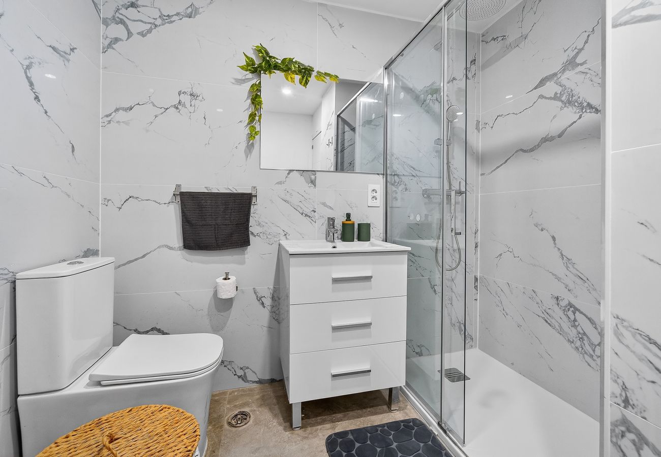 Apartment in Playa de Las Americas - Golden Palm Apartment - Playa de las Americas