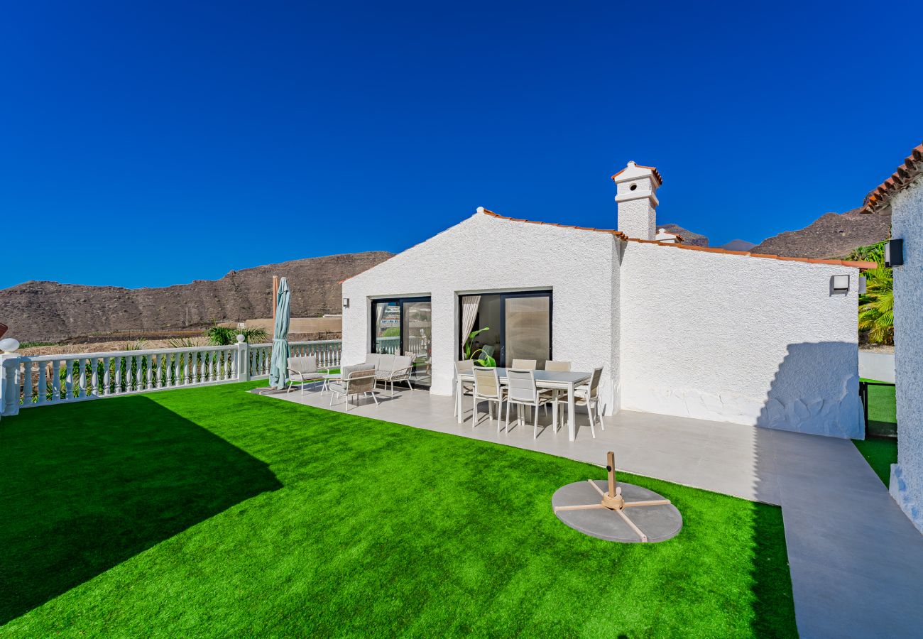 Villa in Santiago del Teide - Pride & Joy Atlantic Villa - Los Gigantes
