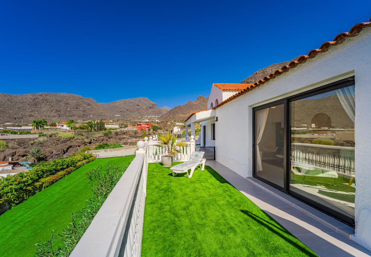 Villa in Santiago del Teide - Pride & Joy Atlantic Villa - Los Gigantes