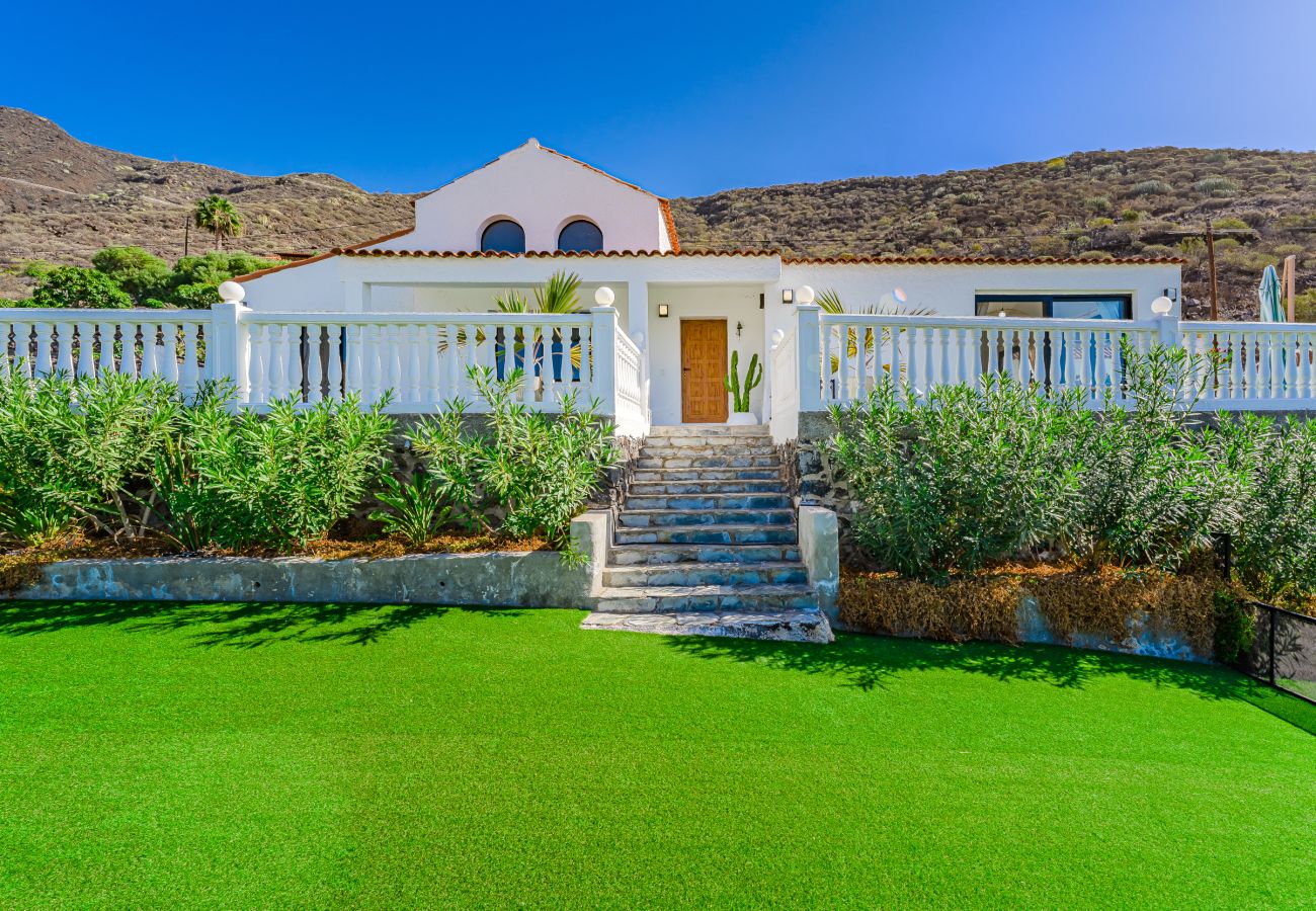 Villa in Santiago del Teide - Pride & Joy Atlantic Villa - Los Gigantes