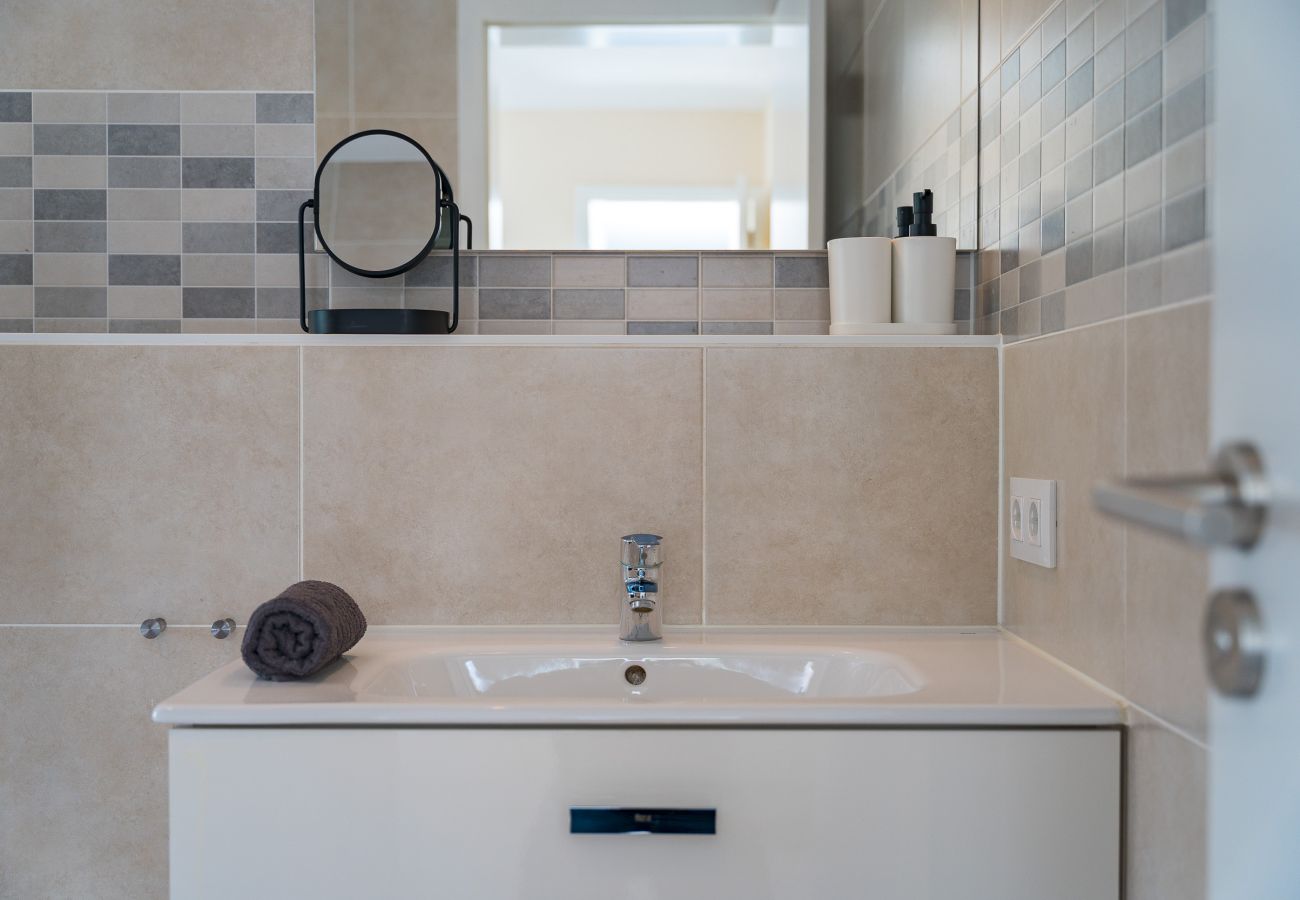 Apartment in Playa de Las Americas - Penthouse Apartment Urbania