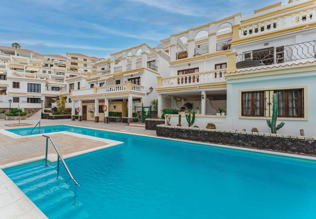 Apartamento en Adeje - Vista al mar espectacular - con aire acondicionado Apartamento en Adeje - Vista al mar espectacular - con aire acondicionado