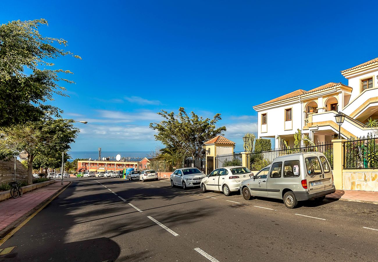 Apartamento en Adeje - Vista al mar espectacular - con aire acondicionado