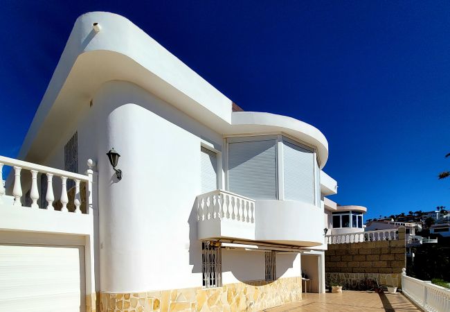 Casa en Costa Adeje - Casa El Musgo con vista al mar y piscina