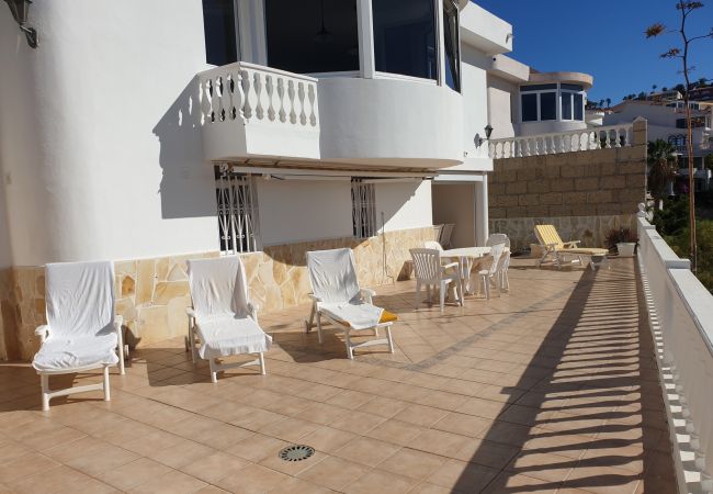 Casa en Costa Adeje - Casa El Musgo con vista al mar y piscina Casa en Costa Adeje - Casa El Musgo con vista al mar y piscina
