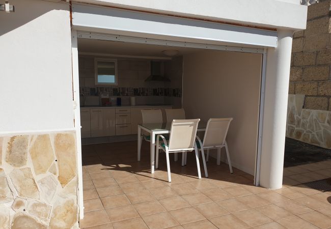Casa en Costa Adeje - Casa El Musgo con vista al mar y piscina Casa en Costa Adeje - Casa El Musgo con vista al mar y piscina