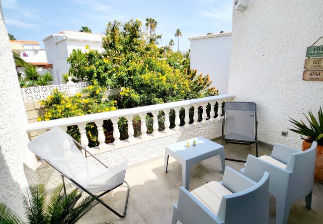 Apartamento en Playa de Las Americas - Sea View Apartment Urbania Club - Playa de las Americas Apartamento en Playa de Las Americas - Sea View Apartment Urbania Club - Playa de las Americas
