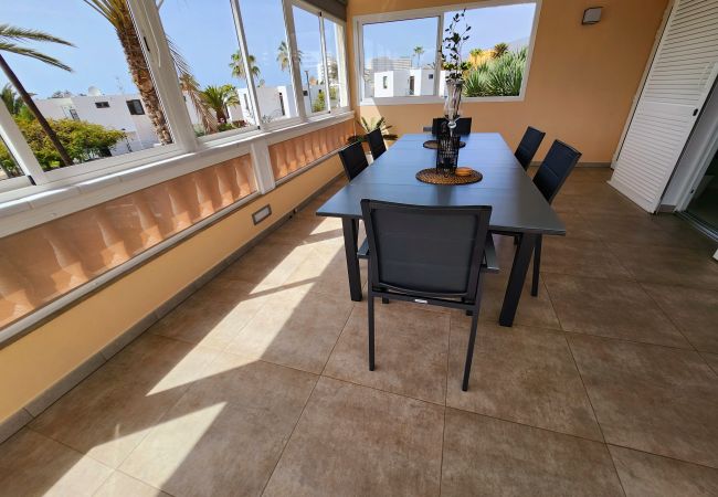 Apartamento en Playa de Las Americas - Sea View Apartment Urbania Club - Playa de las Americas Apartamento en Playa de Las Americas - Sea View Apartment Urbania Club - Playa de las Americas