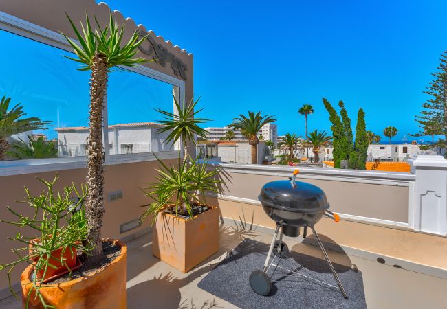 Apartamento en Playa de Las Americas - Sea View Apartment Urbania Club - Playa de las Americas Apartamento en Playa de Las Americas - Sea View Apartment Urbania Club - Playa de las Americas