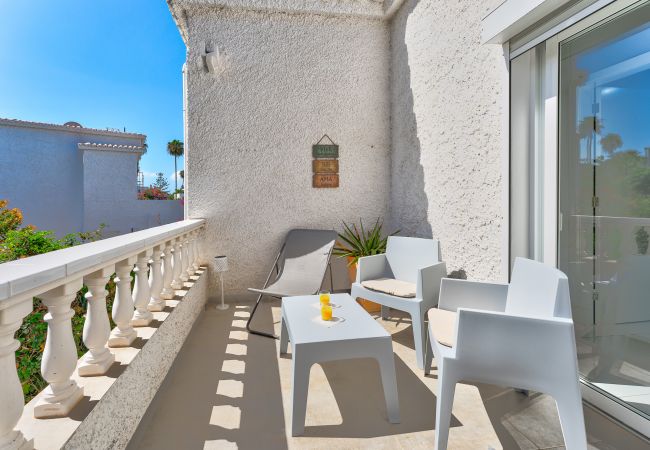 Apartamento en Playa de Las Americas - Sea View Apartment Urbania Club - Playa de las Americas Apartamento en Playa de Las Americas - Sea View Apartment Urbania Club - Playa de las Americas