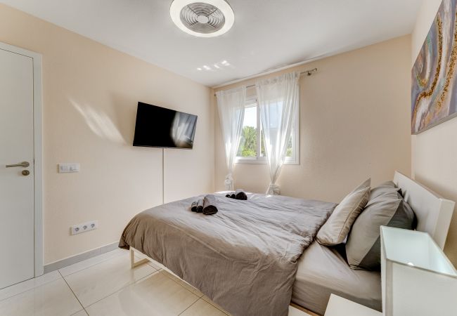 Apartamento en Playa de Las Americas - Sea View Apartment Urbania Club - Playa de las Americas Apartamento en Playa de Las Americas - Sea View Apartment Urbania Club - Playa de las Americas
