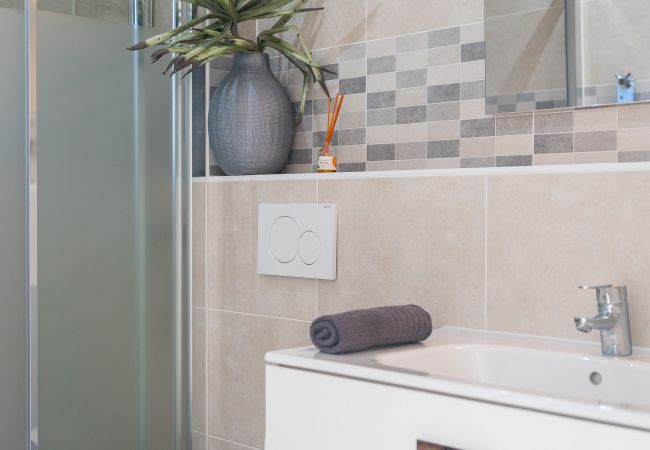 Apartamento en Playa de Las Americas - Sea View Apartment Urbania Club - Playa de las Americas Apartamento en Playa de Las Americas - Sea View Apartment Urbania Club - Playa de las Americas