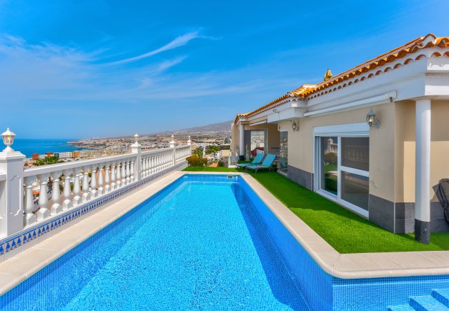 Villa en Costa Adeje - Villa Marina con piscina - Costa Adeje Villa en Costa Adeje - Villa Marina con piscina - Costa Adeje
