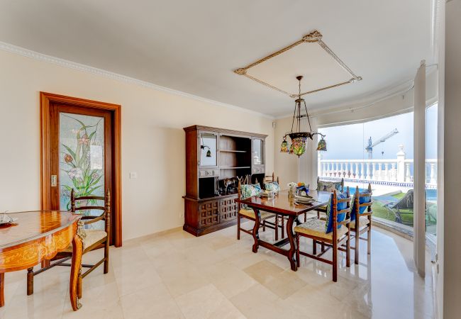 Villa en Costa Adeje - Villa Marina con piscina - Costa Adeje Villa en Costa Adeje - Villa Marina con piscina - Costa Adeje