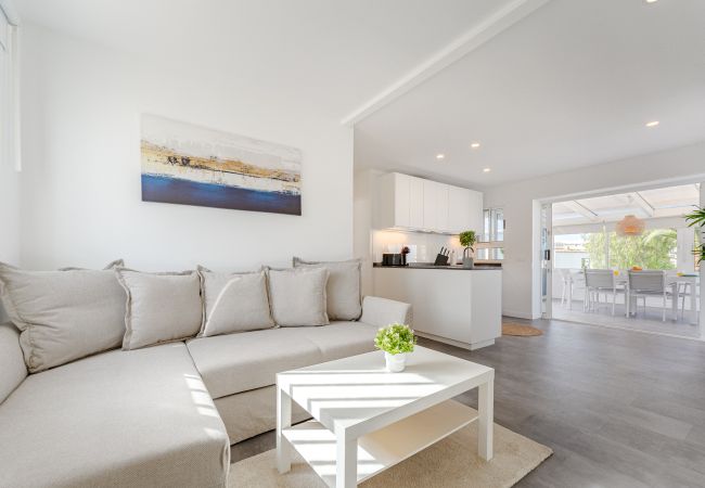 Apartamento en Playa de Las Americas - Endless Summer Beach Apartment with Sea View Apartamento en Playa de Las Americas - Endless Summer Beach Apartment with Sea View