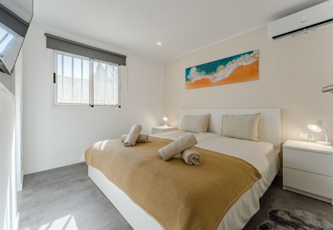 Apartamento en Playa de Las Americas - Endless Summer Beach Apartment with Sea View Apartamento en Playa de Las Americas - Endless Summer Beach Apartment with Sea View
