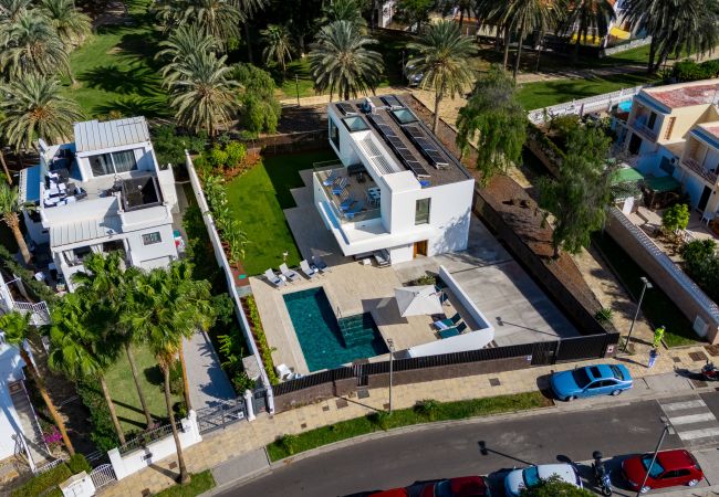 Villa en Playa de Las Americas - Chalet Don Carlos - Playa de las Americas Villa en Playa de Las Americas - Chalet Don Carlos - Playa de las Americas
