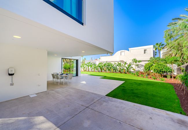 Villa en Playa de Las Americas - Chalet Don Carlos - Playa de las Americas Villa en Playa de Las Americas - Chalet Don Carlos - Playa de las Americas