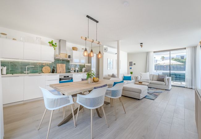 Apartamento en Playa de Las Americas - Apartment 1 Don Carlos - Adults only! Apartamento en Playa de Las Americas - Apartment 1 Don Carlos - Adults only!