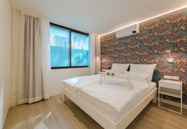 Apartamento en Playa de Las Americas - Apartment 1 Don Carlos - Adults only! Apartamento en Playa de Las Americas - Apartment 1 Don Carlos - Adults only!