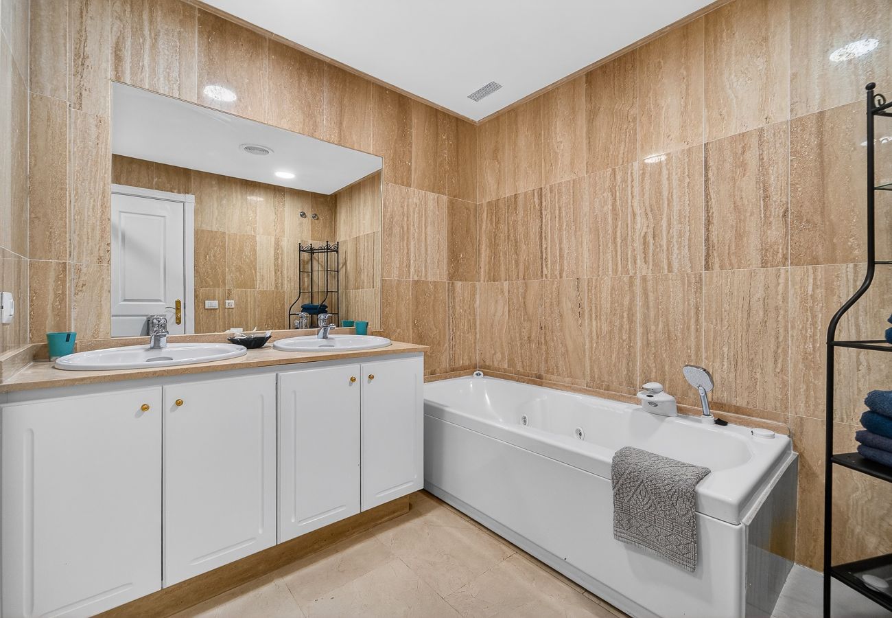 Apartamento en Costa Adeje - Duque Dream Villa Suites