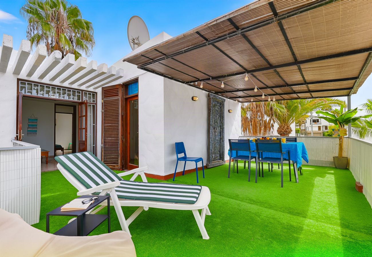 Apartamento en Playa de Las Americas - Sun Terrace with Pool - Playa de las Americas