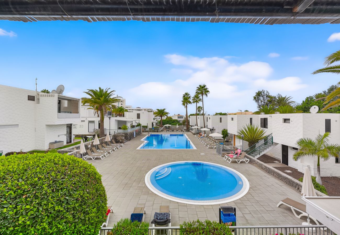 Apartamento en Playa de Las Americas - Sun Terrace with Pool - Playa de las Americas