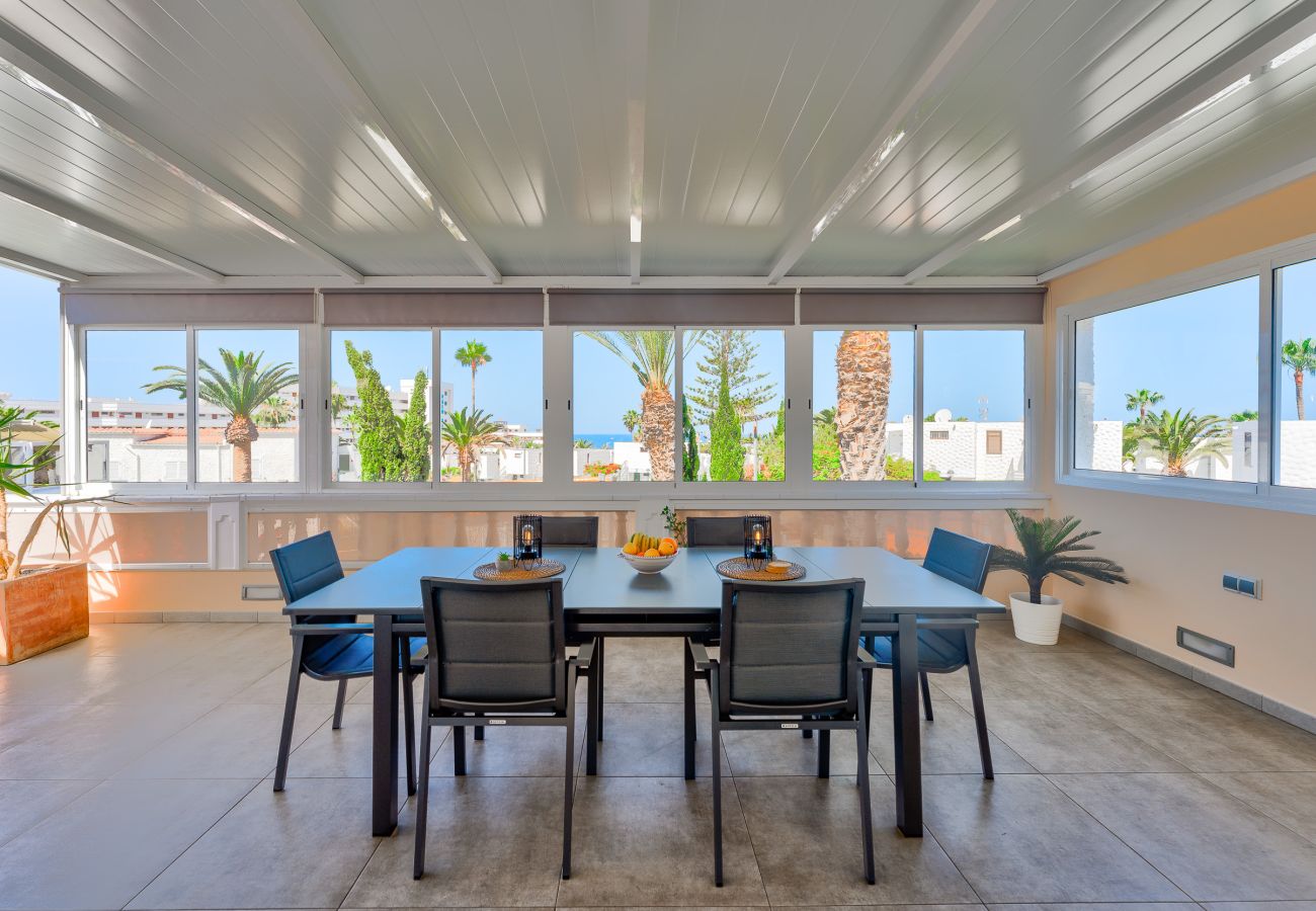 Apartamento en Playa de Las Americas - Penthouse Apartment Urbania