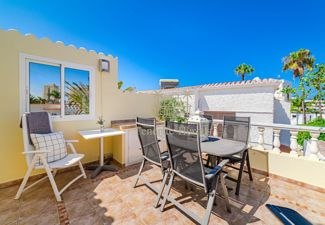 Apartamento en Playa de Las Americas - Modern Oceanview Apartment with Vacation License Apartamento en Playa de Las Americas - Modern Oceanview Apartment with Vacation License