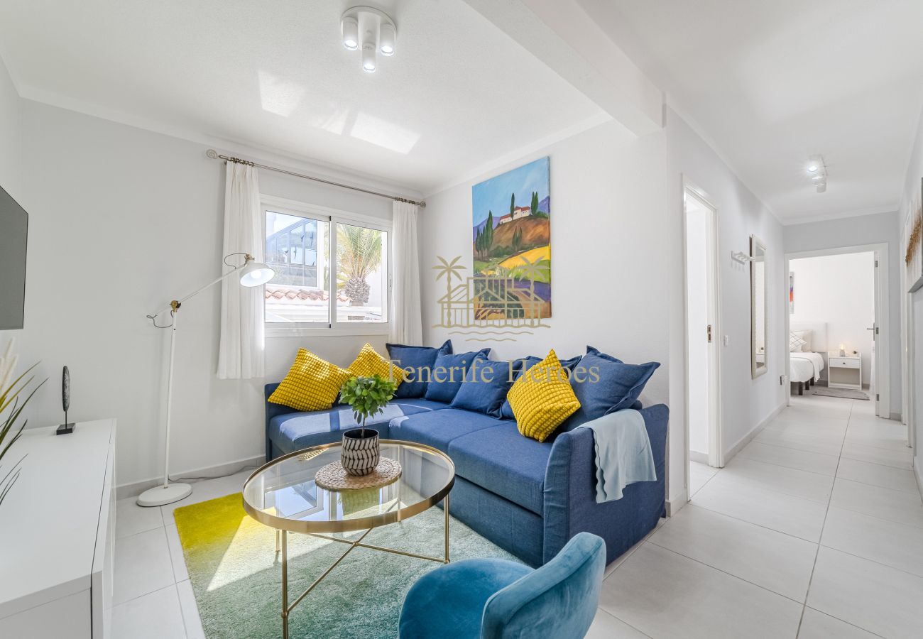 Apartamento en Playa de Las Americas - Modern Oceanview Apartment with Vacation License Apartamento en Playa de Las Americas - Modern Oceanview Apartment with Vacation License