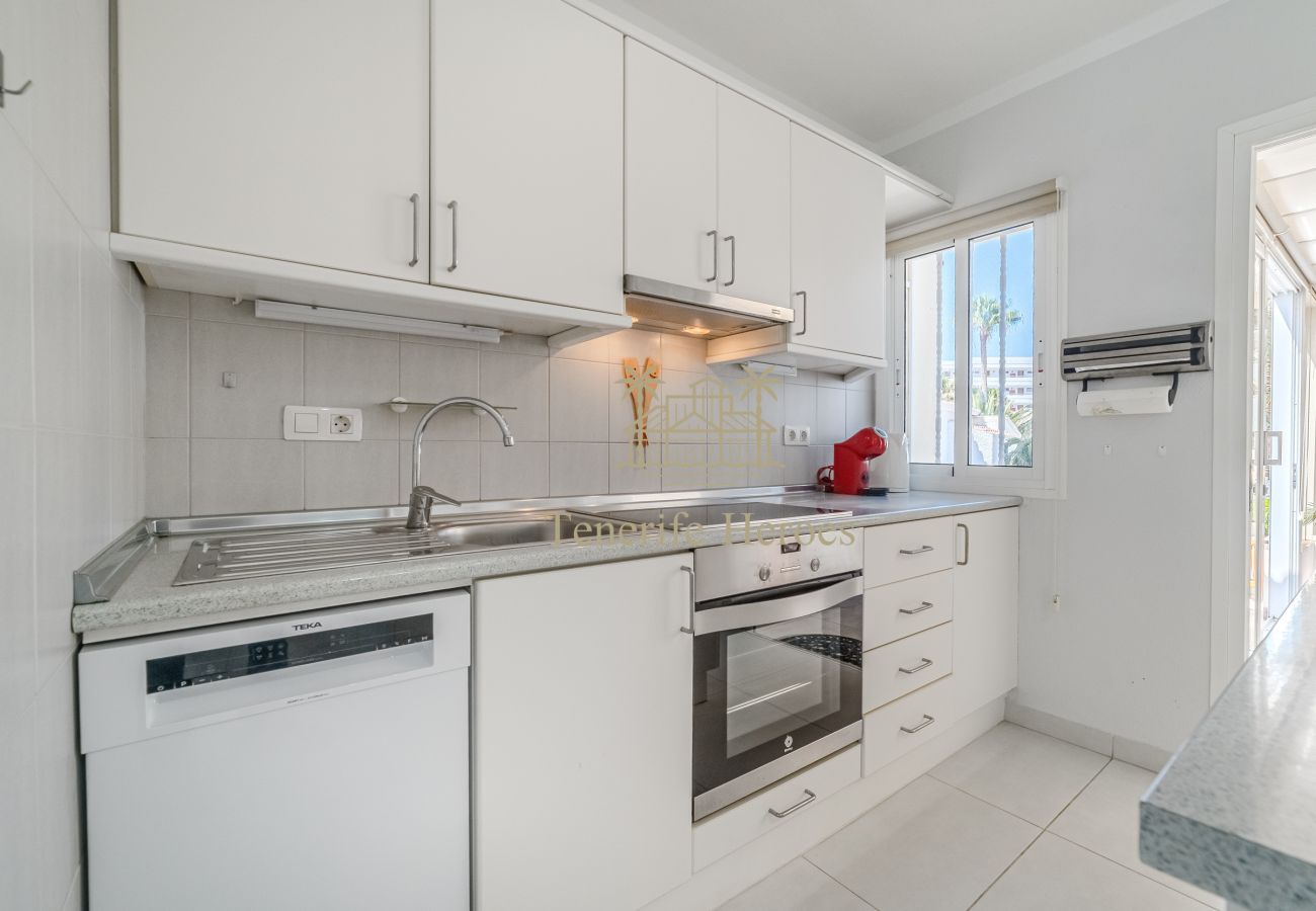Apartamento en Playa de Las Americas - Modern Oceanview Apartment with Vacation License Apartamento en Playa de Las Americas - Modern Oceanview Apartment with Vacation License