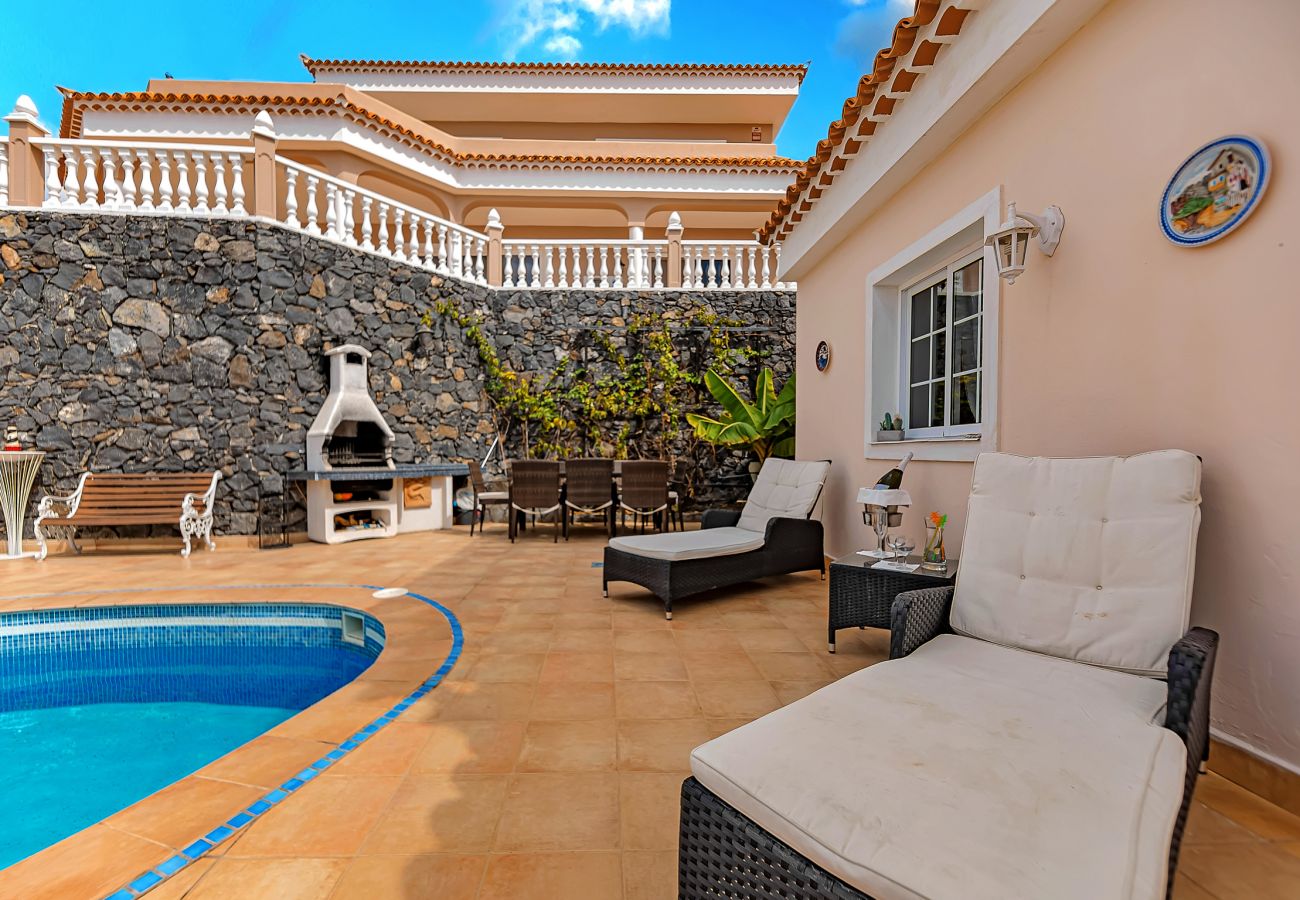 Villa in Callao Salvaje - Exclusive villa with pool and sea view - Tenrife South