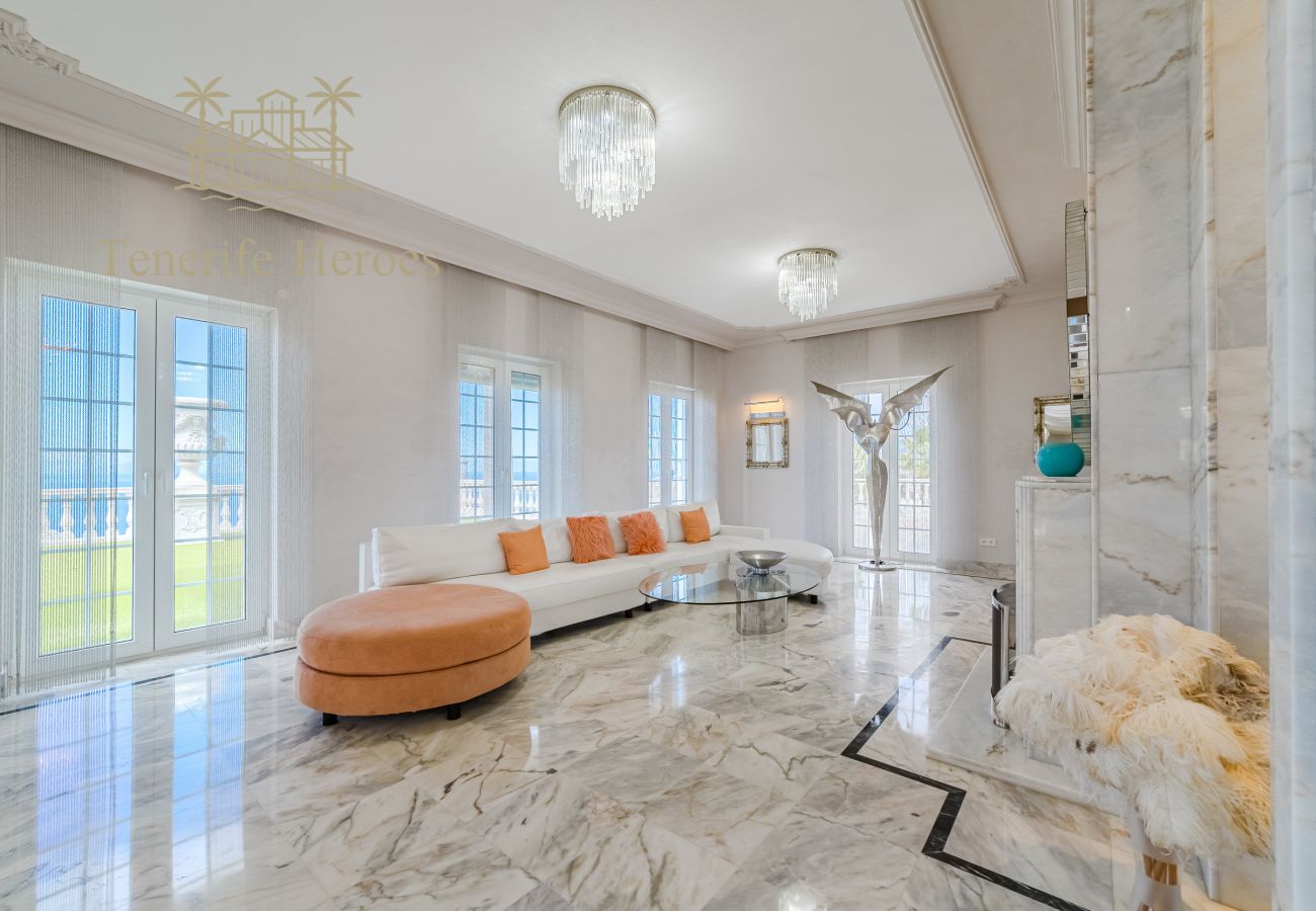 Villa in Costa Adeje - Majestic Dream Villa Costa Adeje