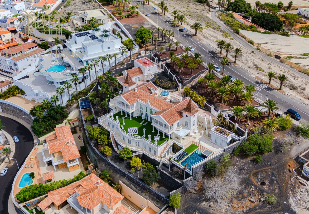 Villa in Costa Adeje - Majestic Dream Villa Costa Adeje