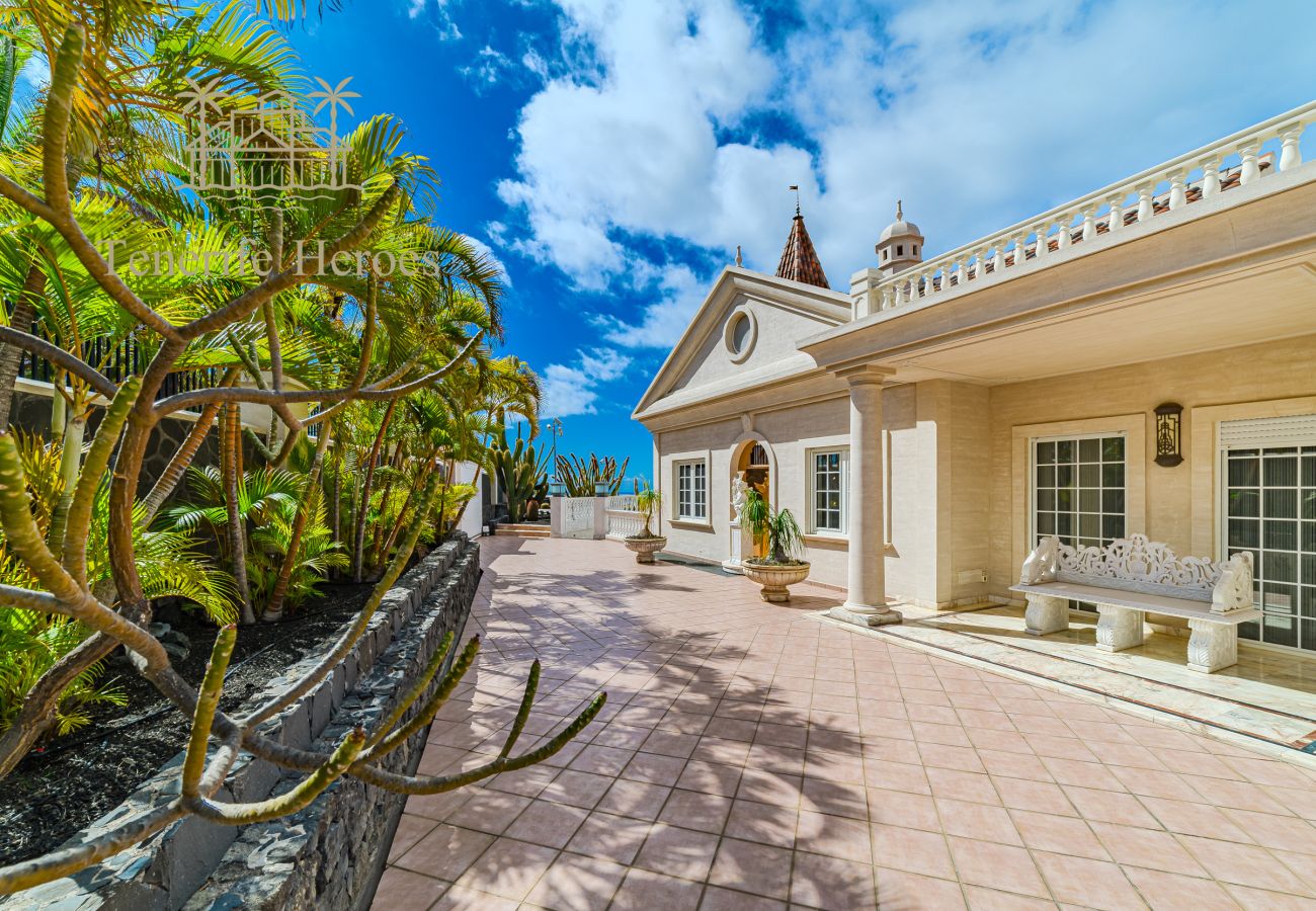 Villa in Costa Adeje - Majestic Dream Villa Costa Adeje